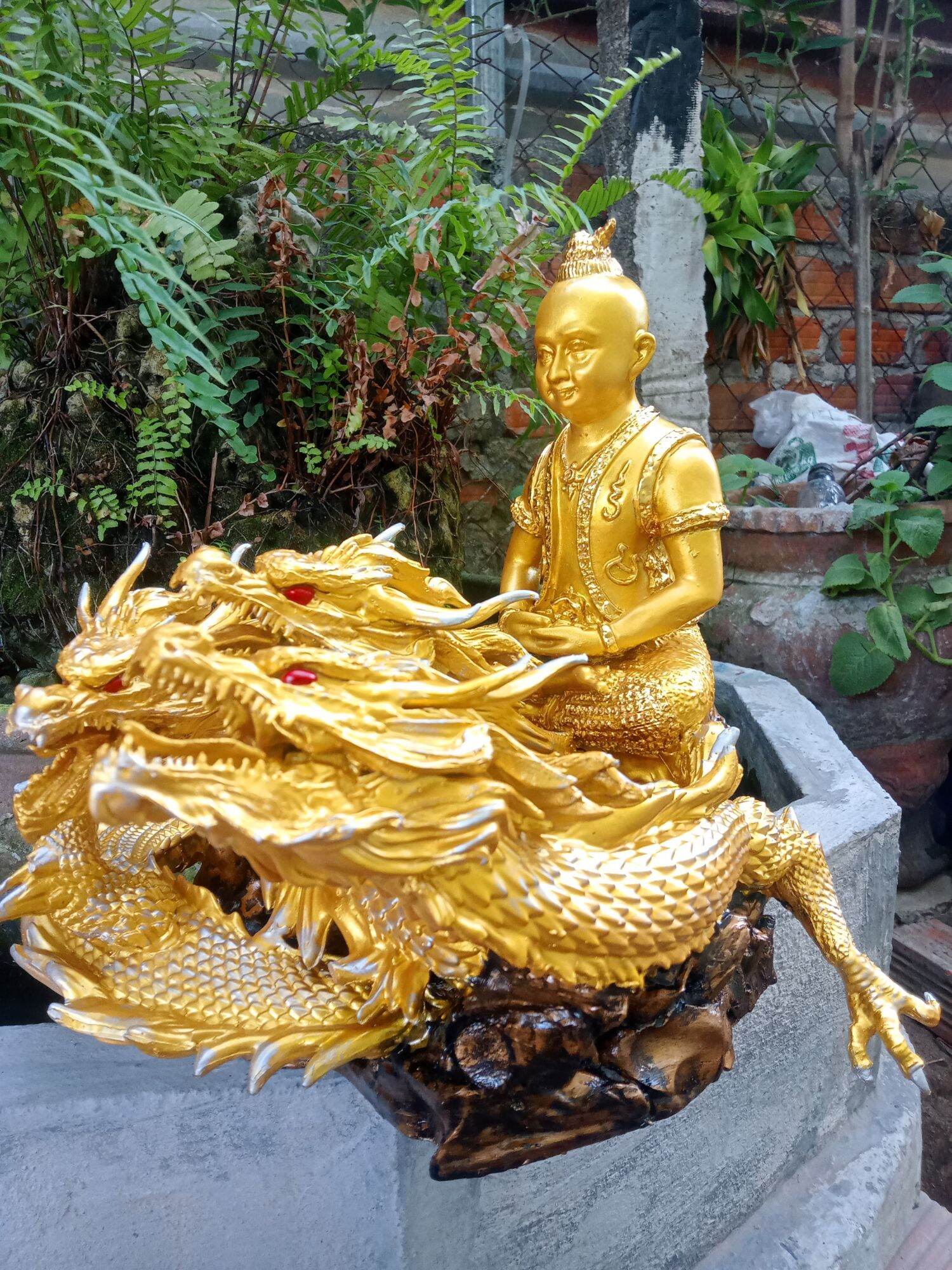 Tượng Tam Long Cổ Đế. lên màu theo yêu cầu. hoặc chỉ làm 3 tượng rồng