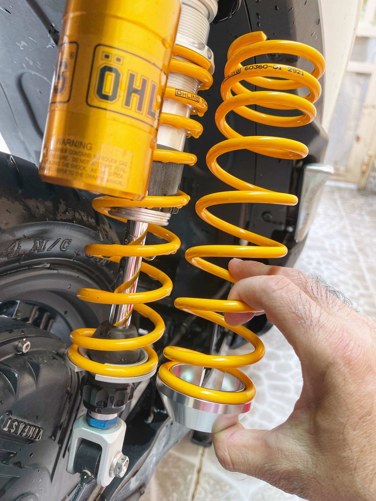 Chén phuộc Ohlins Cnc