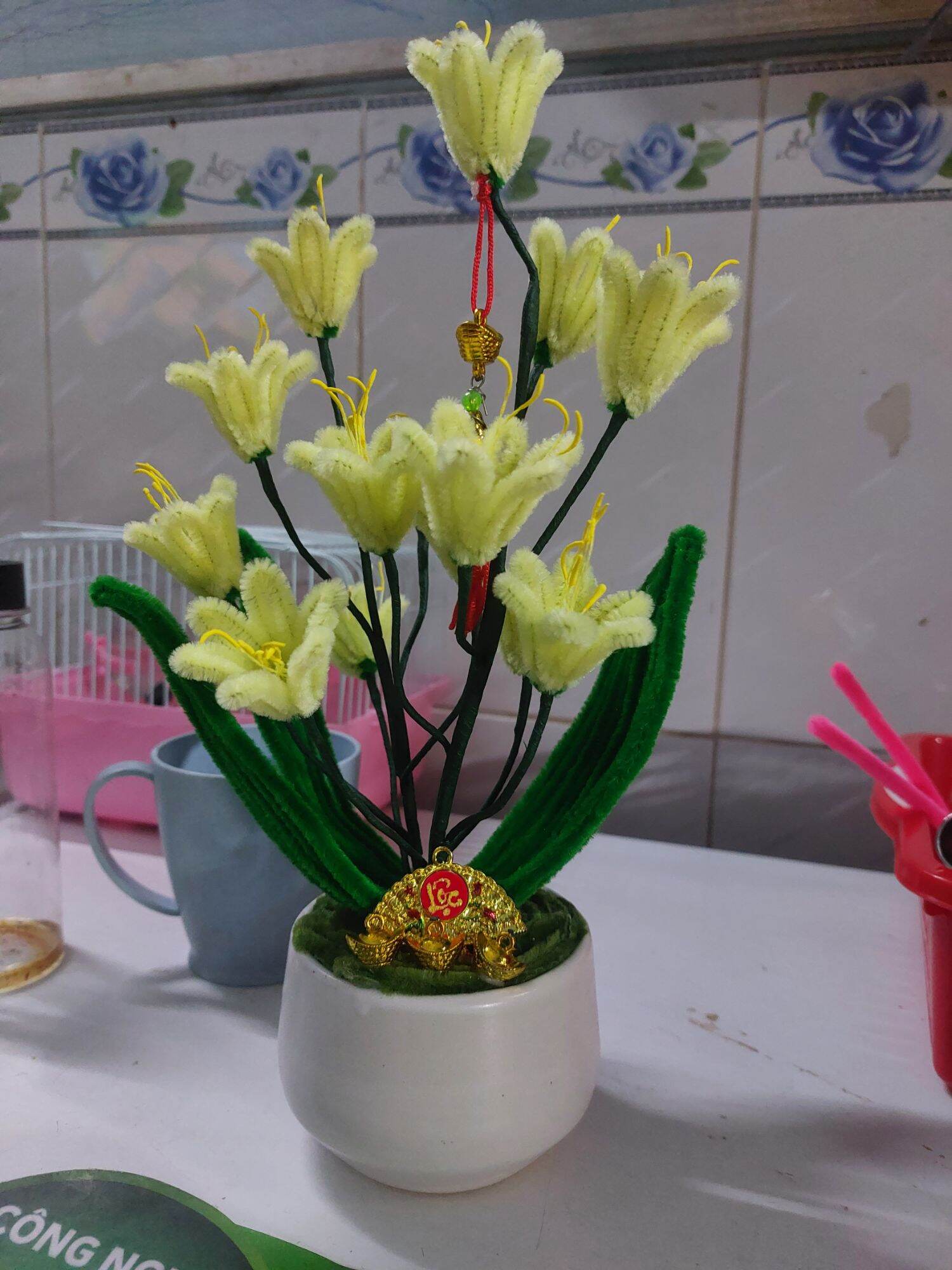 ( kèm túi đựng)chậu hoa kẽm nhung làm sẵn