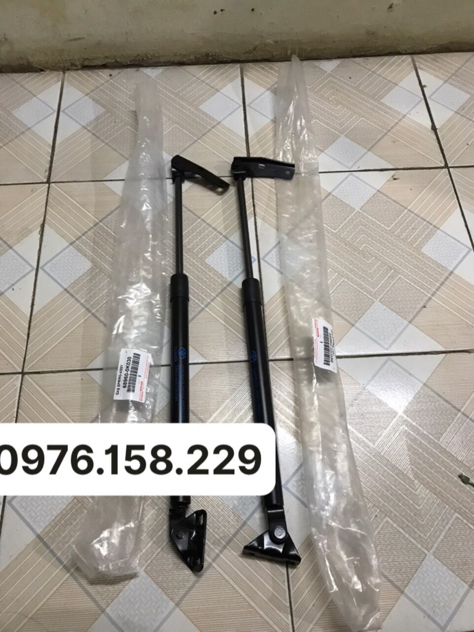 TY CHỐNG CỐP TOYOTA INNOVA