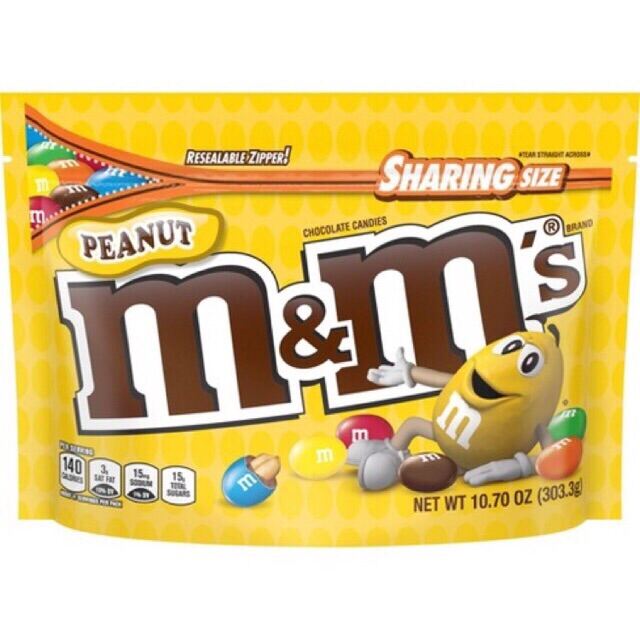 Socola sữa nhân đậu phộng M&M Milk Chocolate with Peanuts bịch 283gr của Mỹ