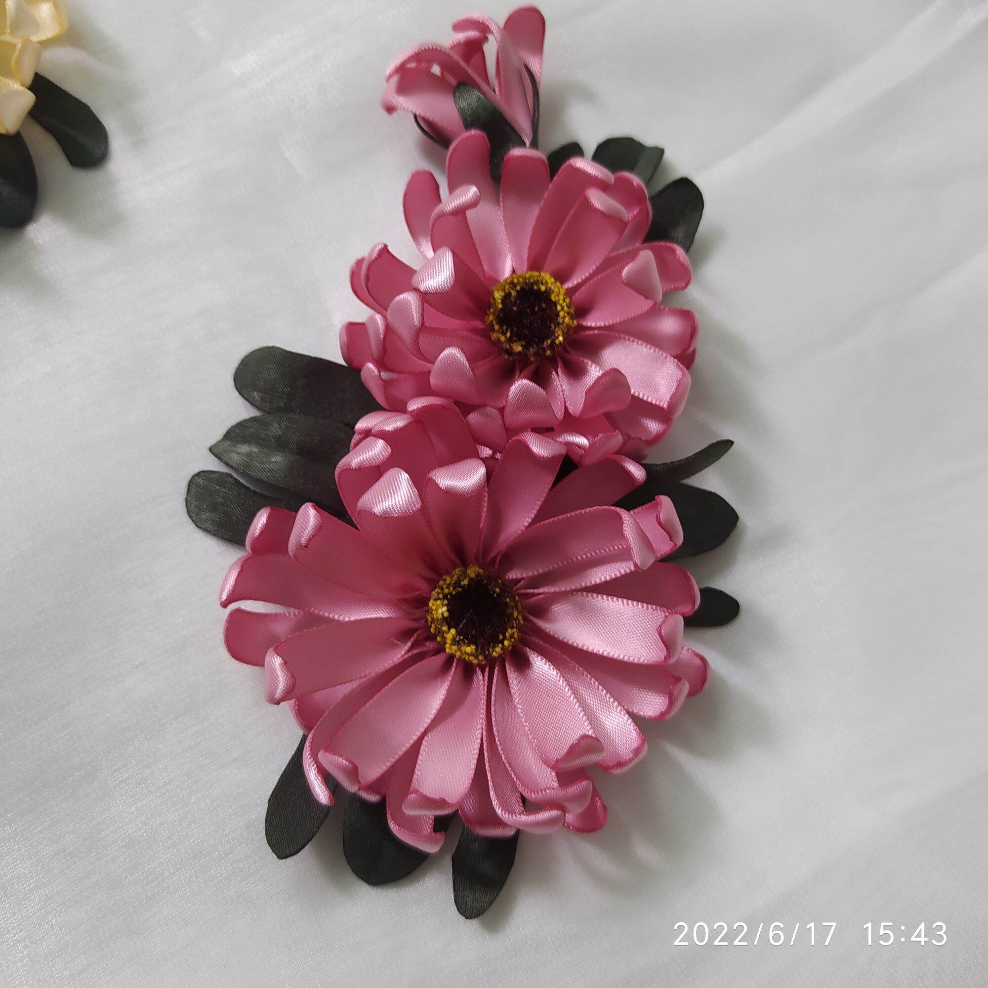 Hoa cúc cài áo cài tóc handmade Canto hồng, vàng