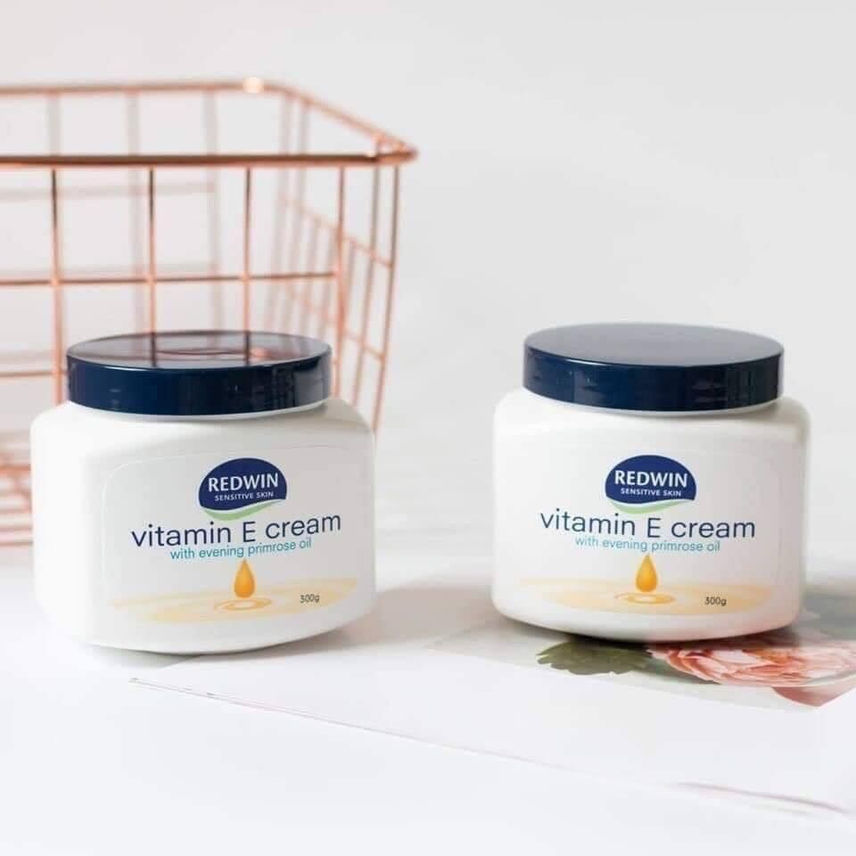 Kem dưỡng da mềm mịn REDWIN Vitamin E Cream 300g Úc