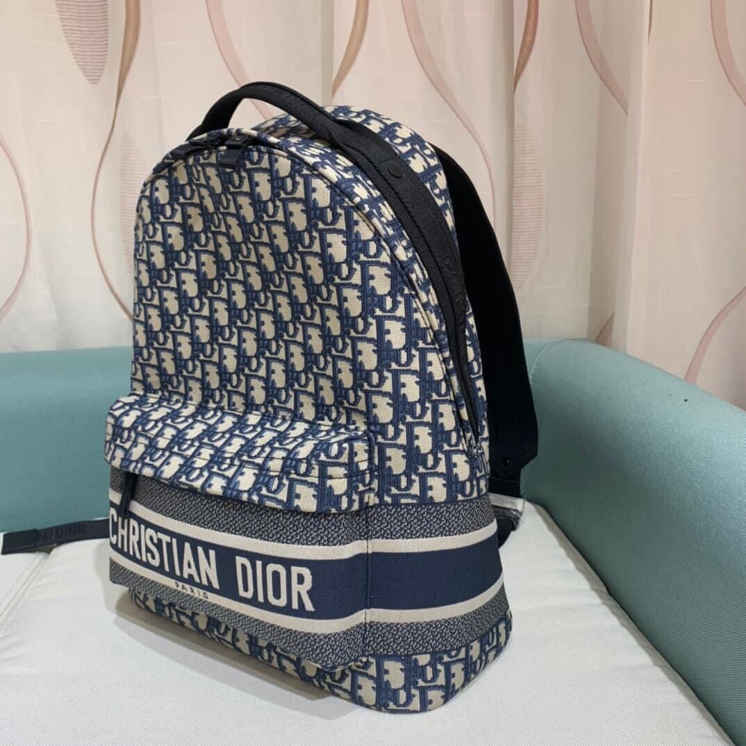 Balo cao cấp in logo monogram bắt mắt hàng cao cấp