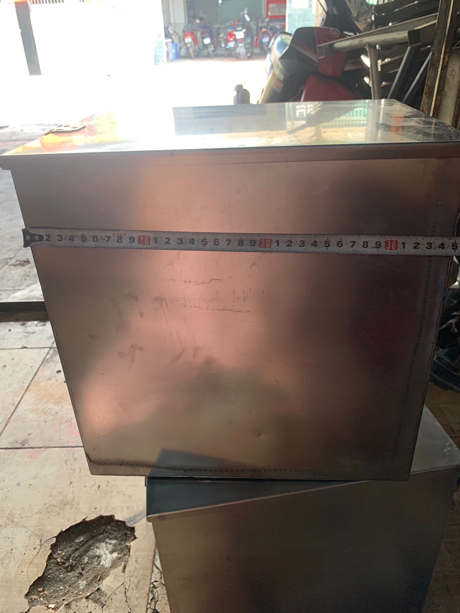 THÙNG ĐỰNG ĐỒ NGHỀ INOX TO LOẠI DÀY