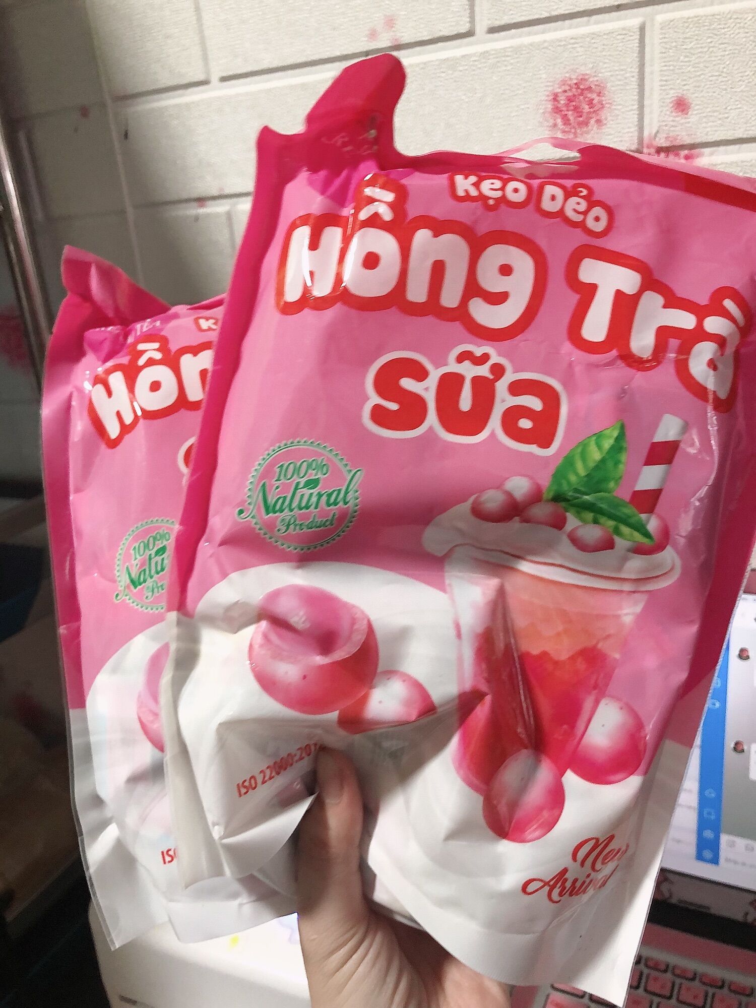 Kẹo dẻo hồng trà sữa
