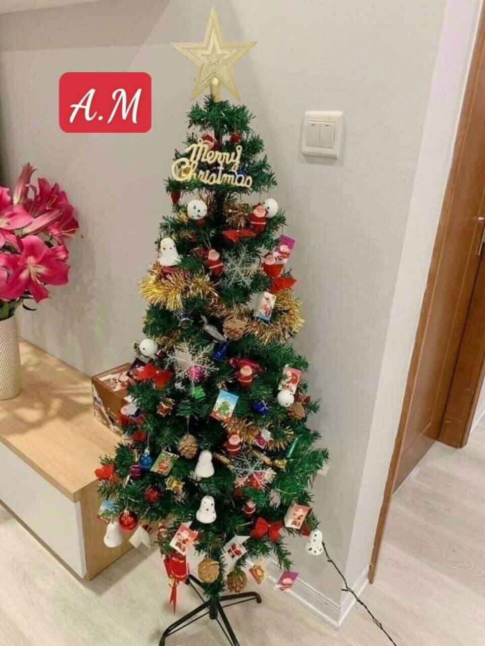 Cây thông noel 1m5 full 100 phụ kiện