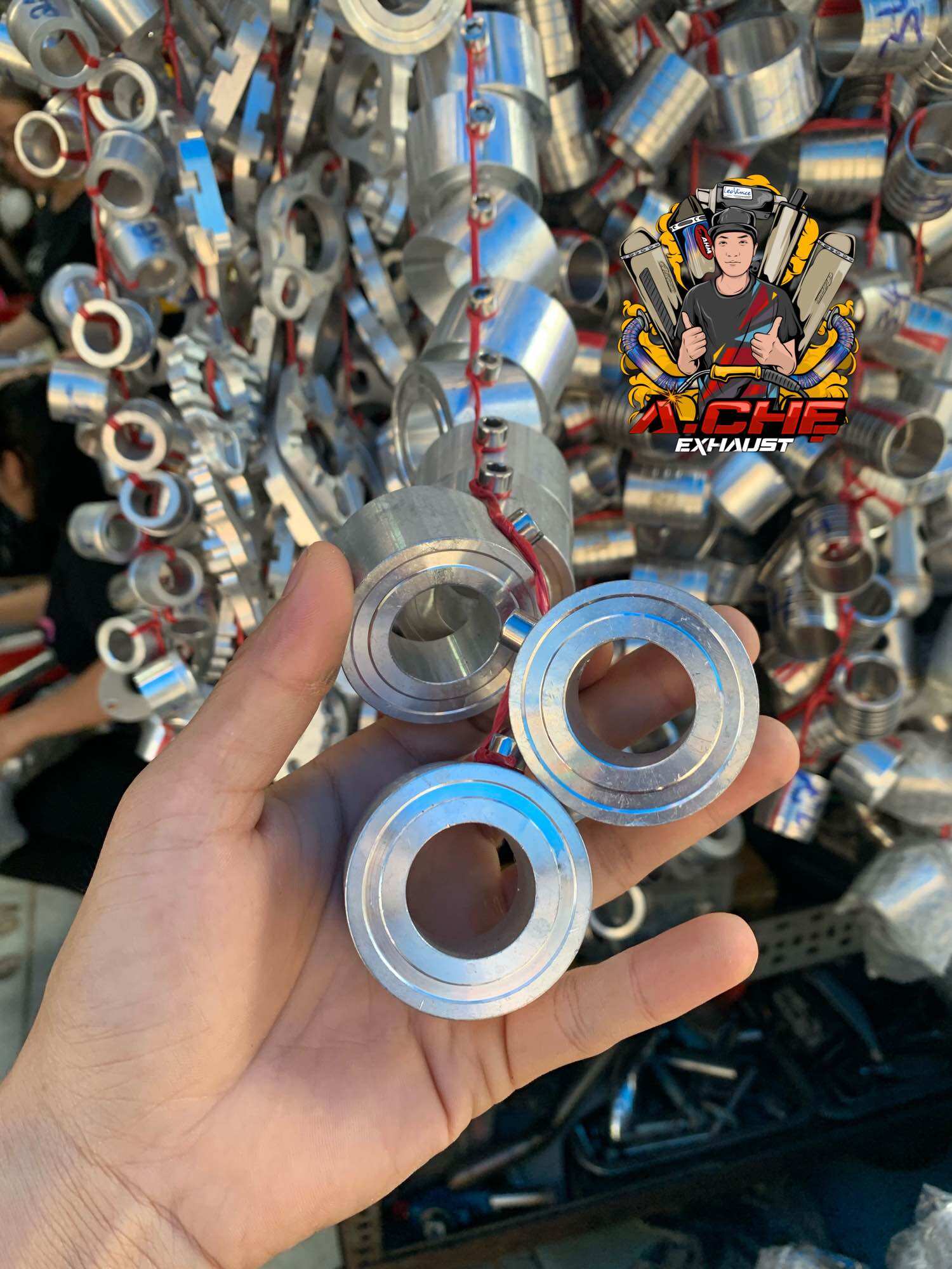 Tiêu Tiện cnc Leovince 1:1