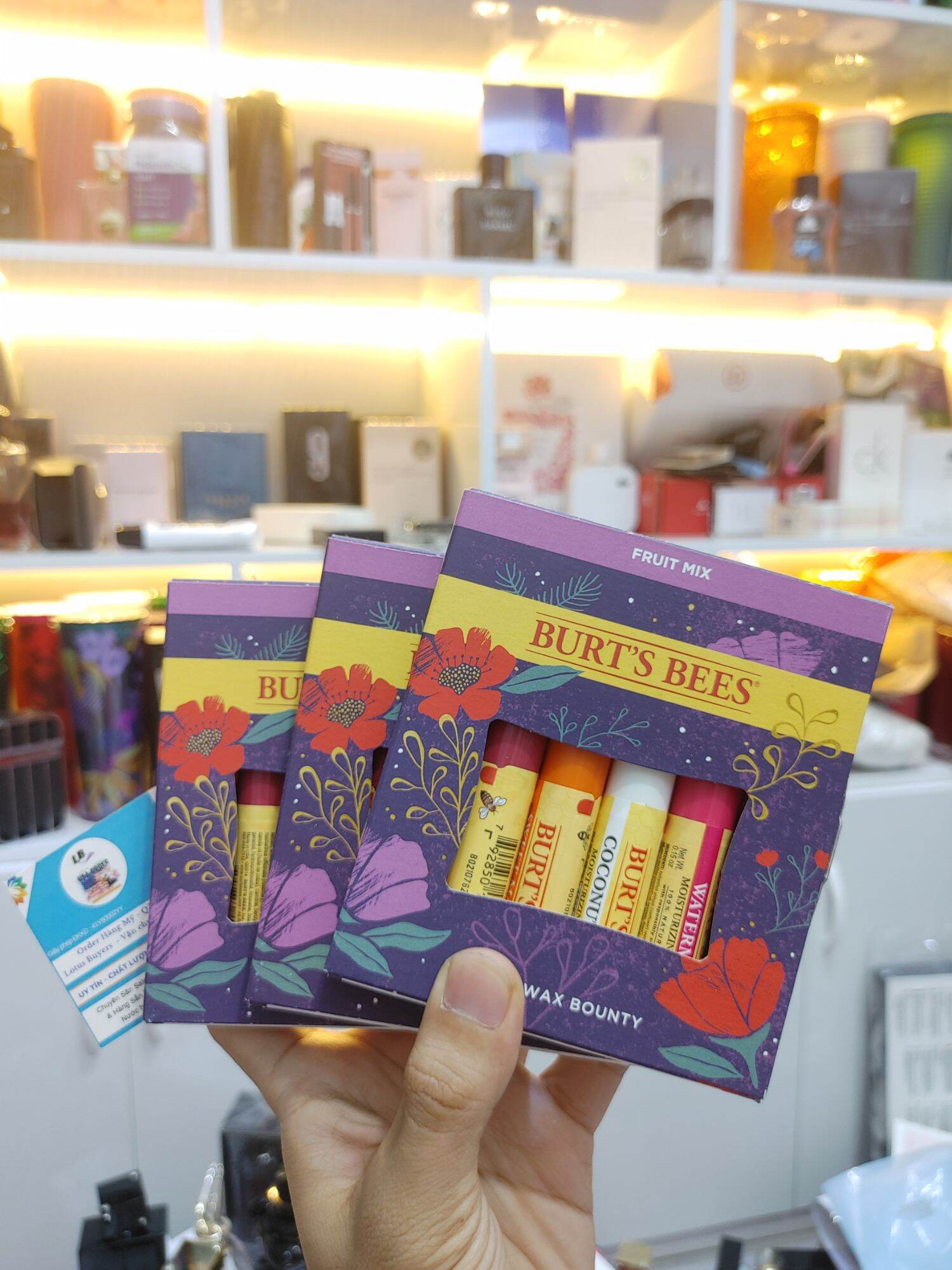 Set 4 son dưỡng môi burt’s bees