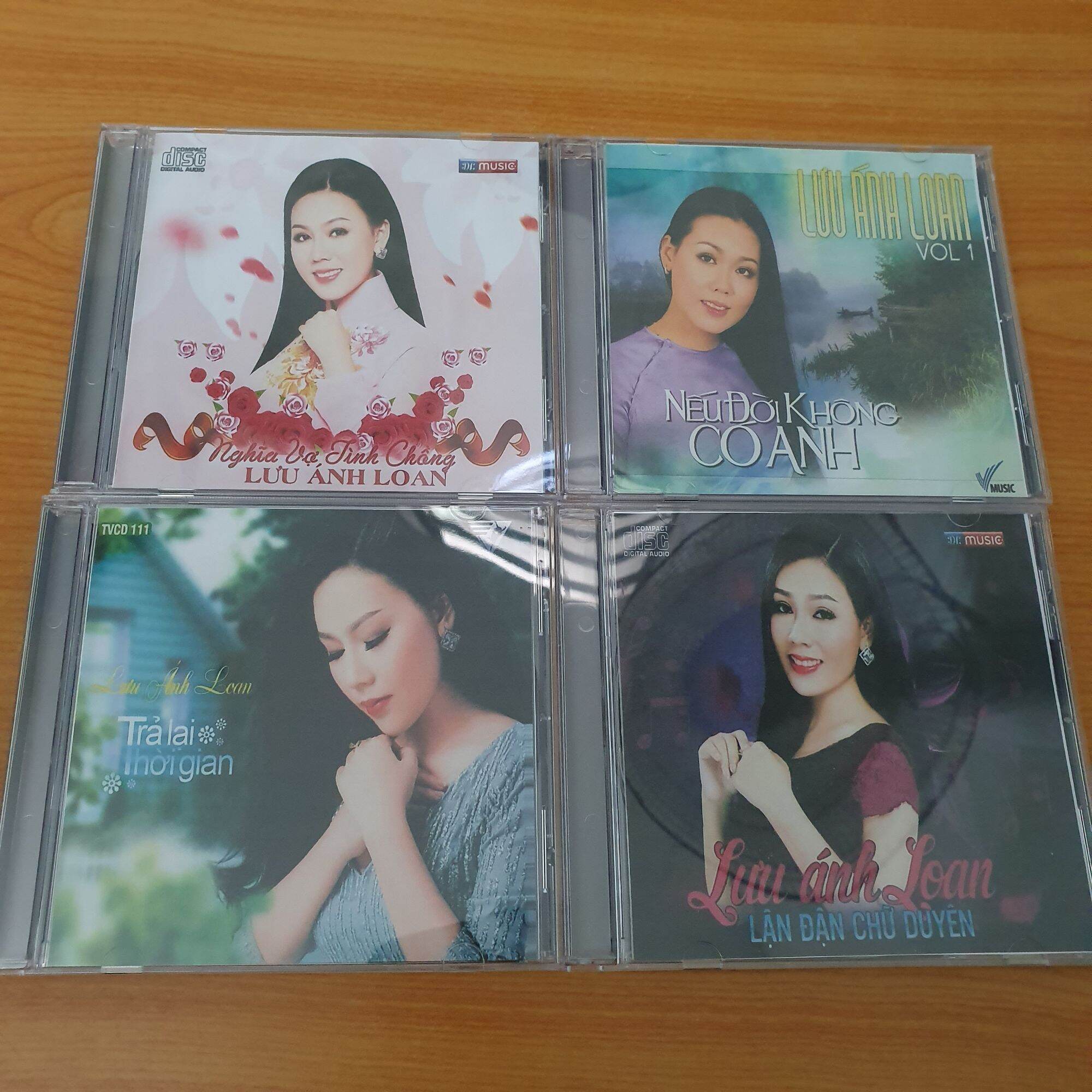 Bộ 4 đĩa cd nhạc bolero lưu ánh loan