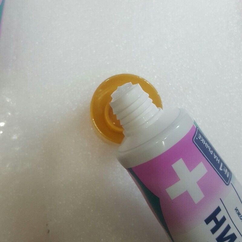 Vaseline Nga dạng tuýt 42g