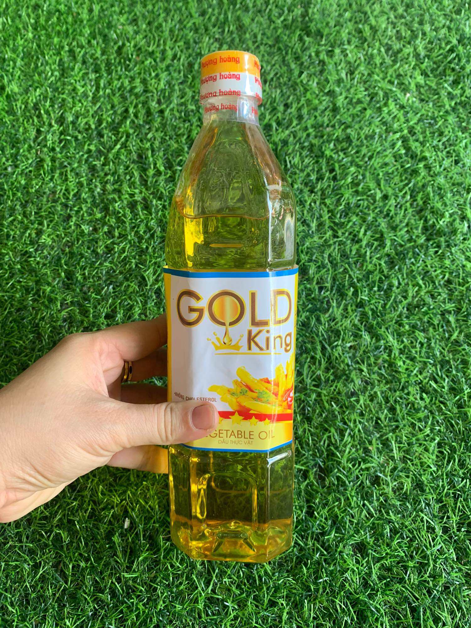 Dầu ăn Gold King chai 900ml