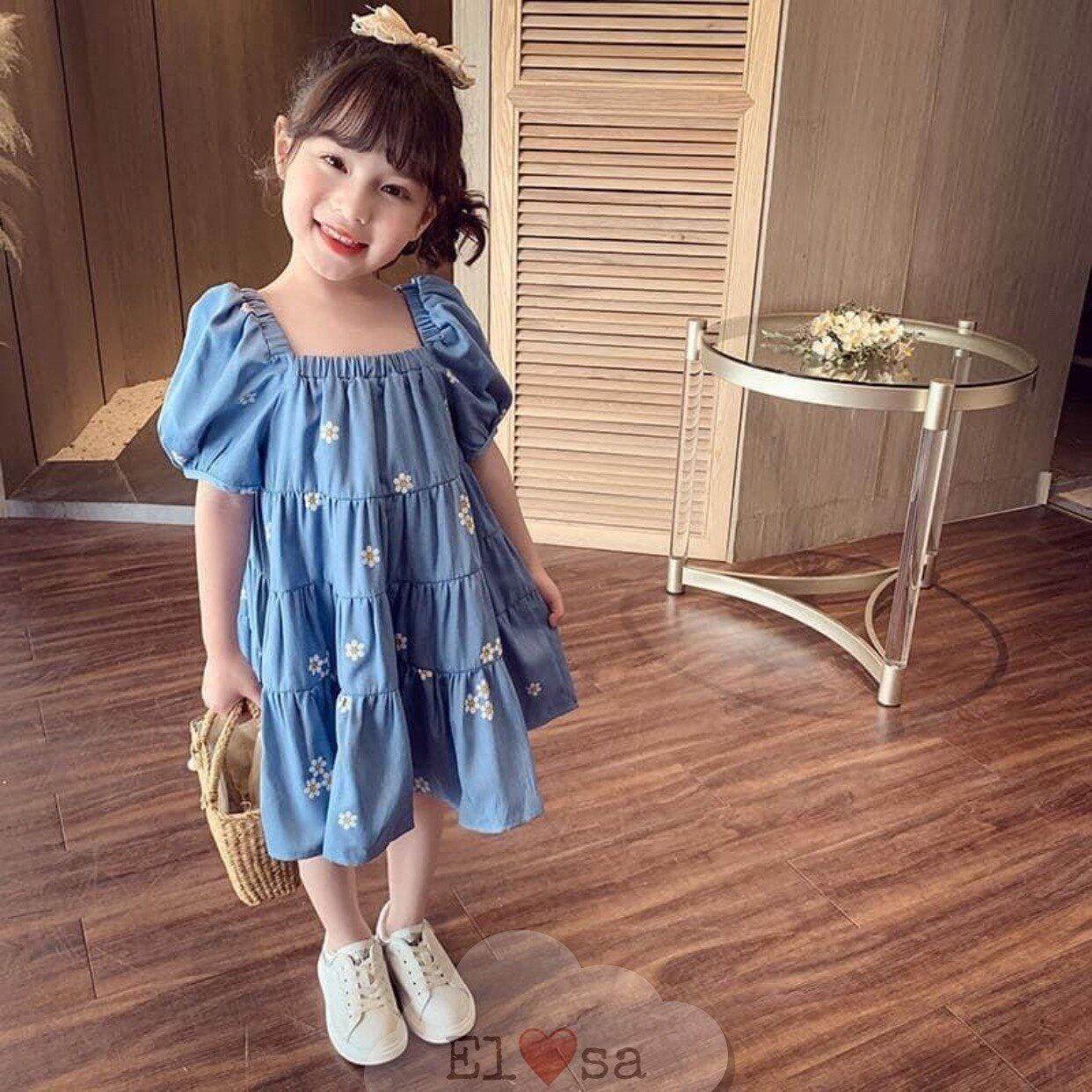 Váy hoa cúc babydoll