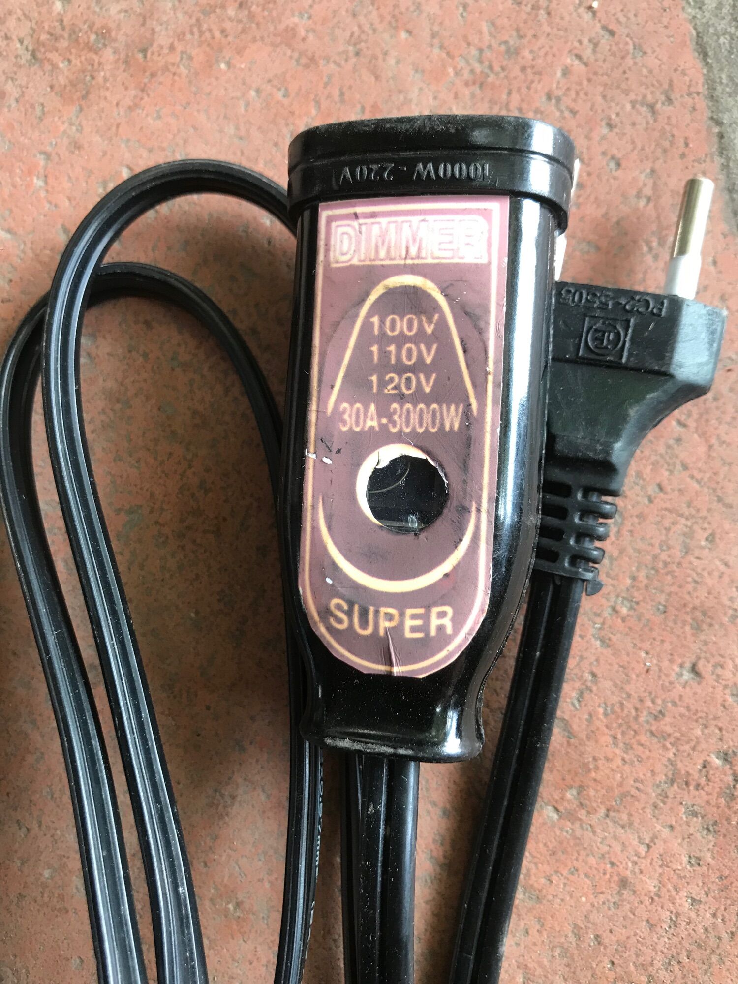 Bộ đổi điện 220v sang 110v 3000w