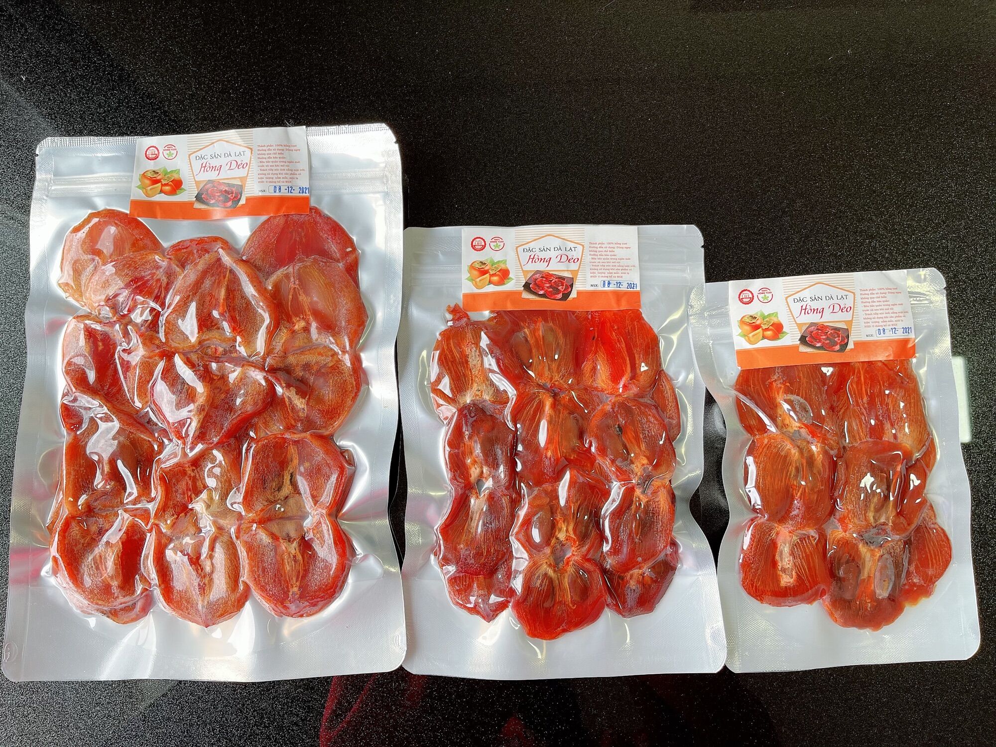 Hồng Chẻ Sấy Dẻo Đà Lạt – Dẻo Mềm Tự Nhiên – Không Đường | Moony Farm