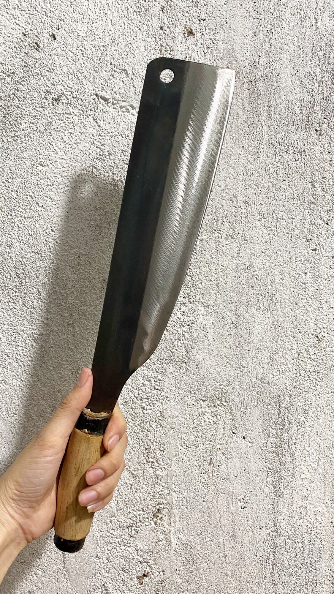Dao bằm ,chặt gà nhẹ