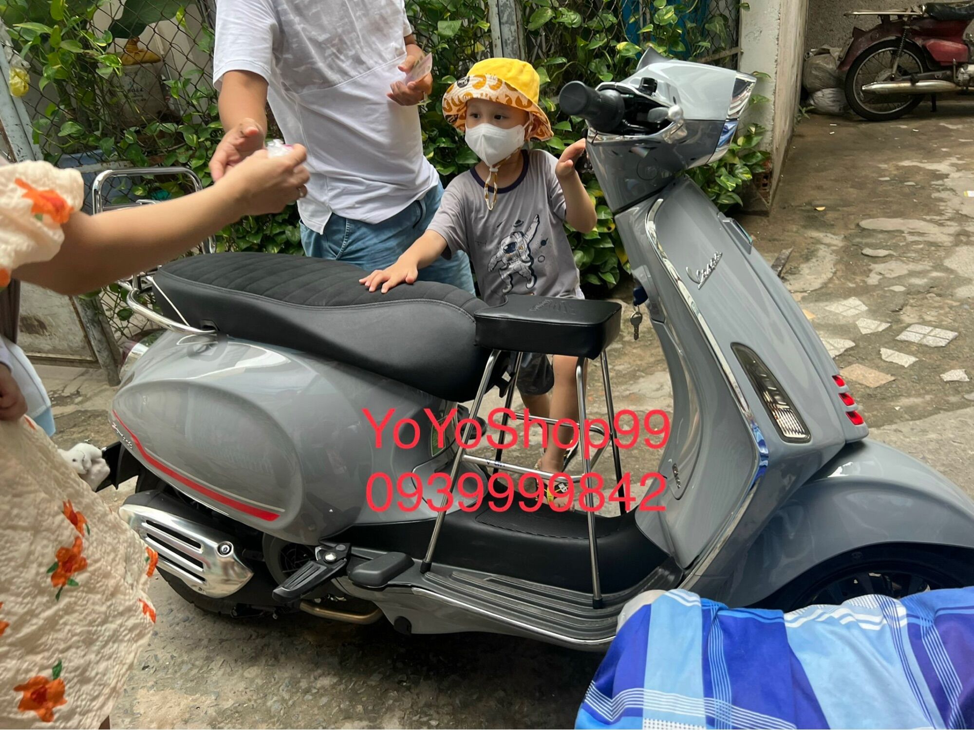 Ghế ngồi xe máy cho bé xe Click - Click Thái