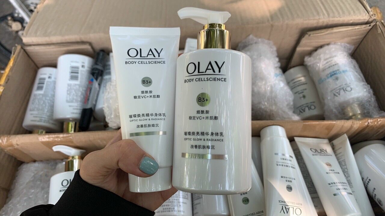 Sữa dưỡng thể olay body cellscience b3+ optic glow & whitening