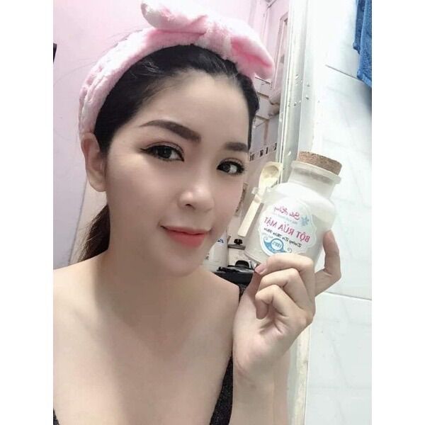 BỘT RỬA MẶT DƯỠNG DA KIỀM DẦU NGĂN NGỪA MỤN