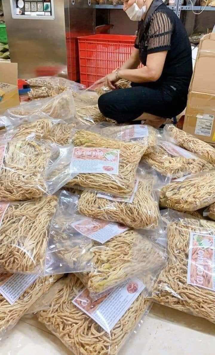 Củ cải khô