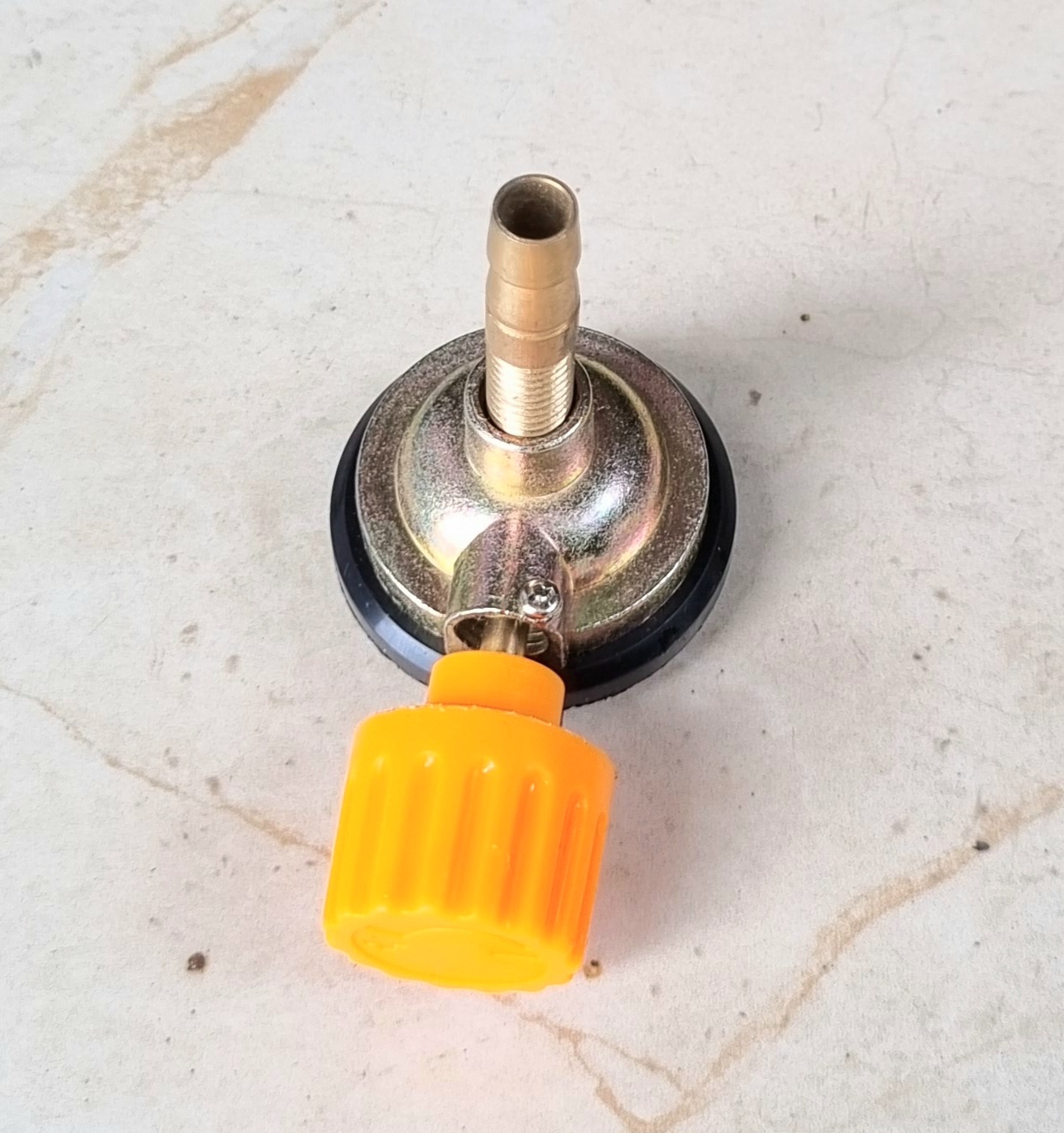 Khóa đầu bình GAS du lịch đuôi chuột fi 8
