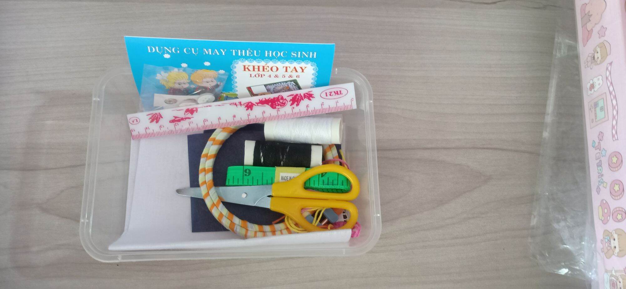 Bộ dụng cụ cắt may thêu lớp 4-5-6