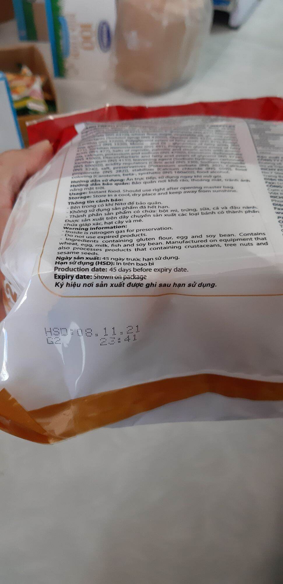 Bánh karo Trứng tươi chà bông sợi thịt gà
