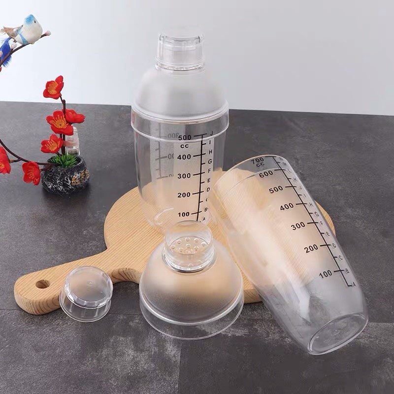 Bình Lắc Nhựa 700ml Pha Chế Các Loại Nước Uống