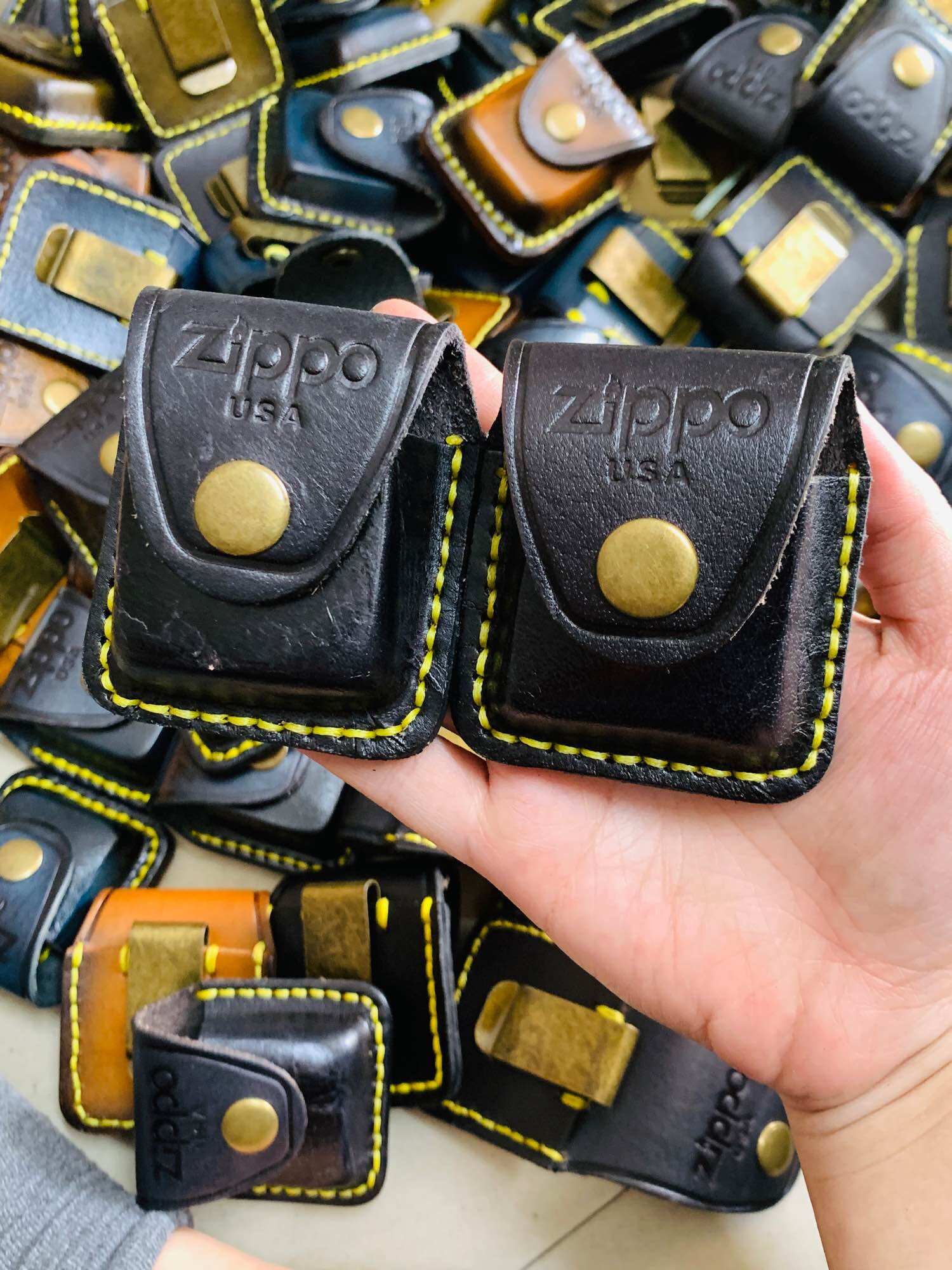 Bao da Zippo làm thủ công bằng 100% da bò thật