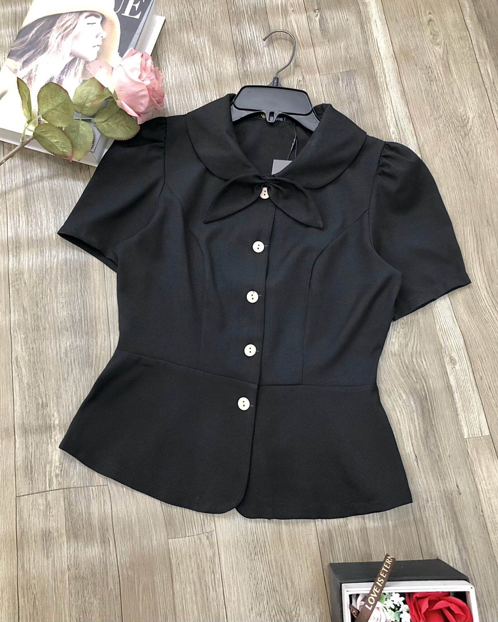 Áo kiểu công sở đính nơ cổ