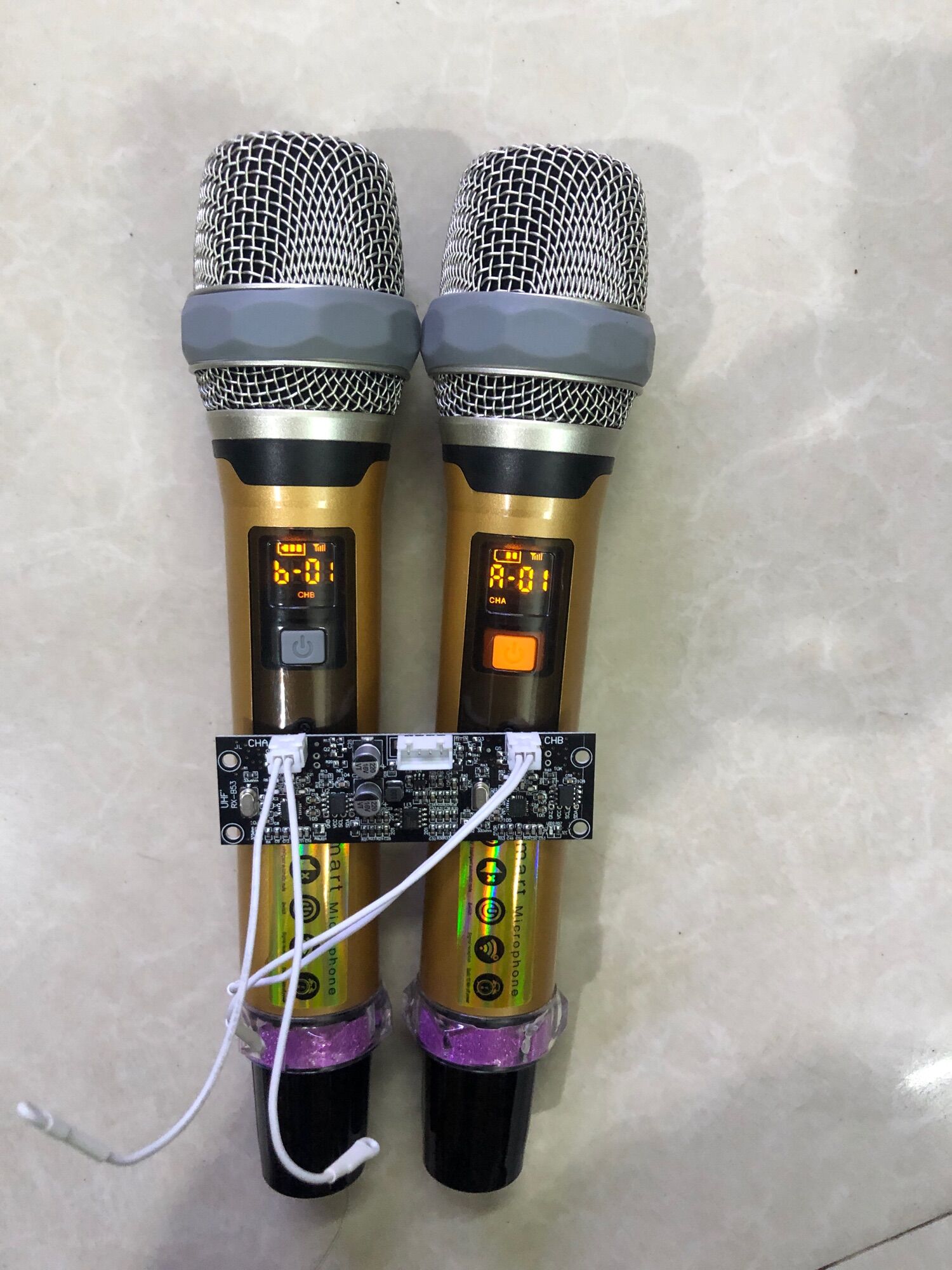 [HCM]Micro UGX 20II dùng cho loa kéo cực hay