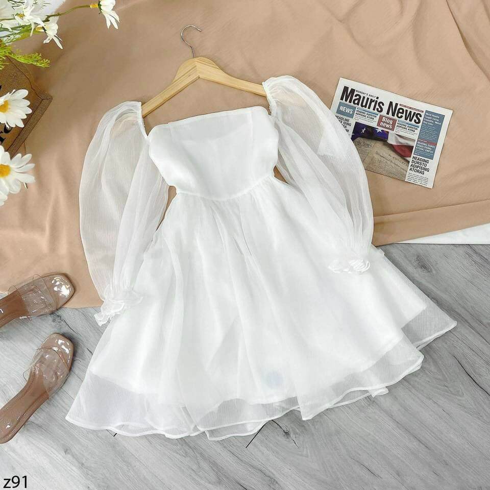 Đầm tiểu thư trắng tinh khôi