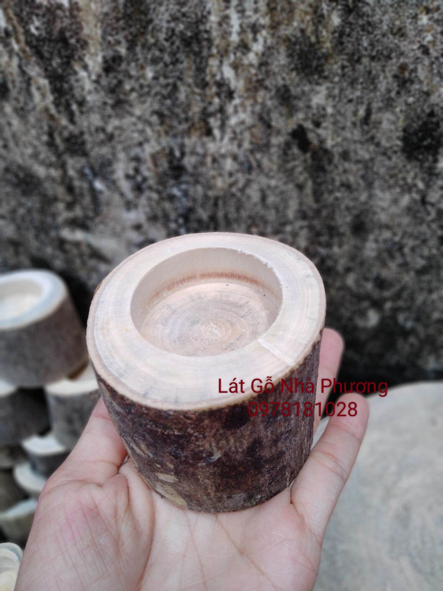 Đế nến gỗ tự nhiên cao 5cm, Đk 5-6cm