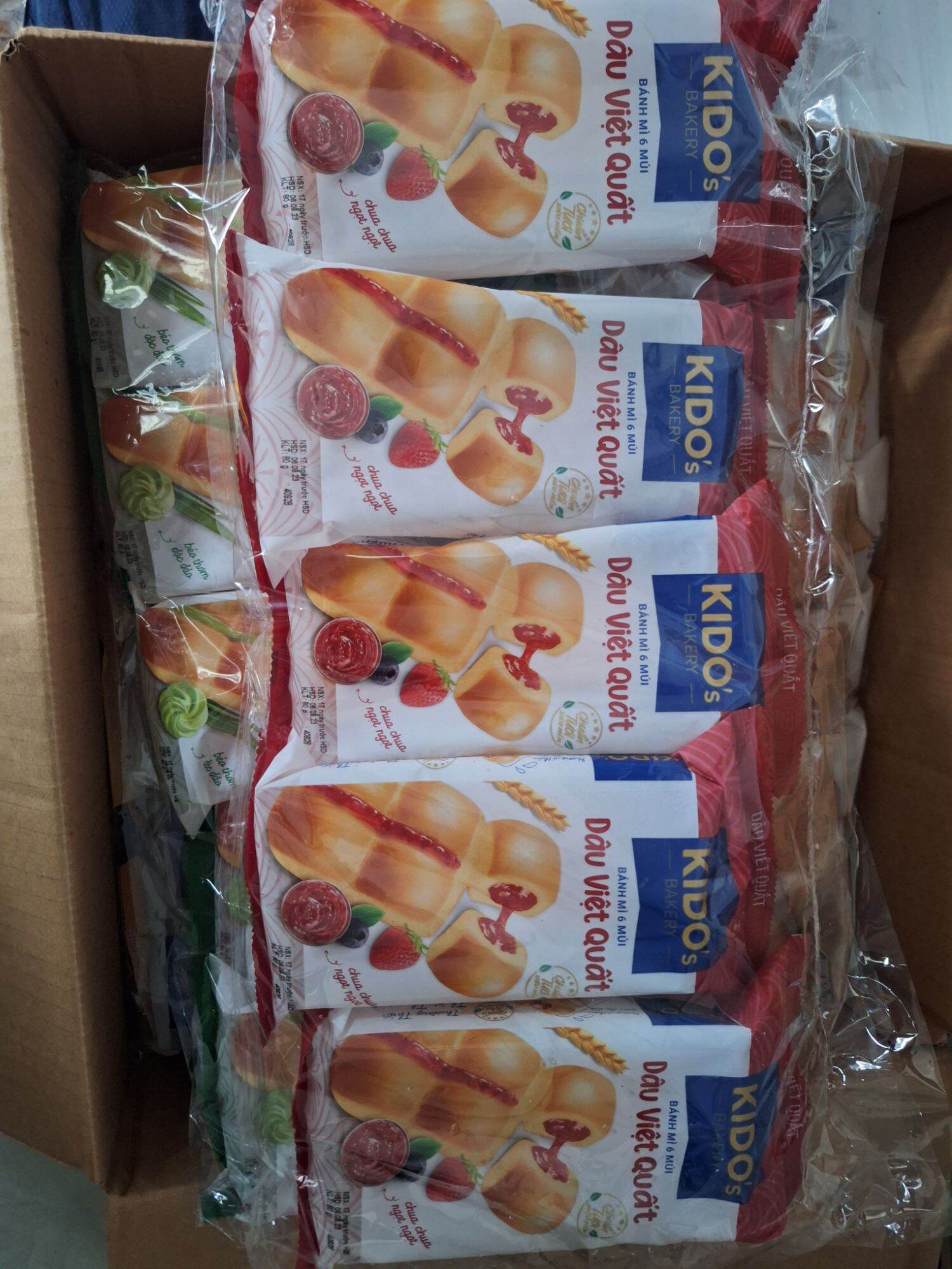 Combo 5 cái bánh mì 6 múi nhân dâu việt quất