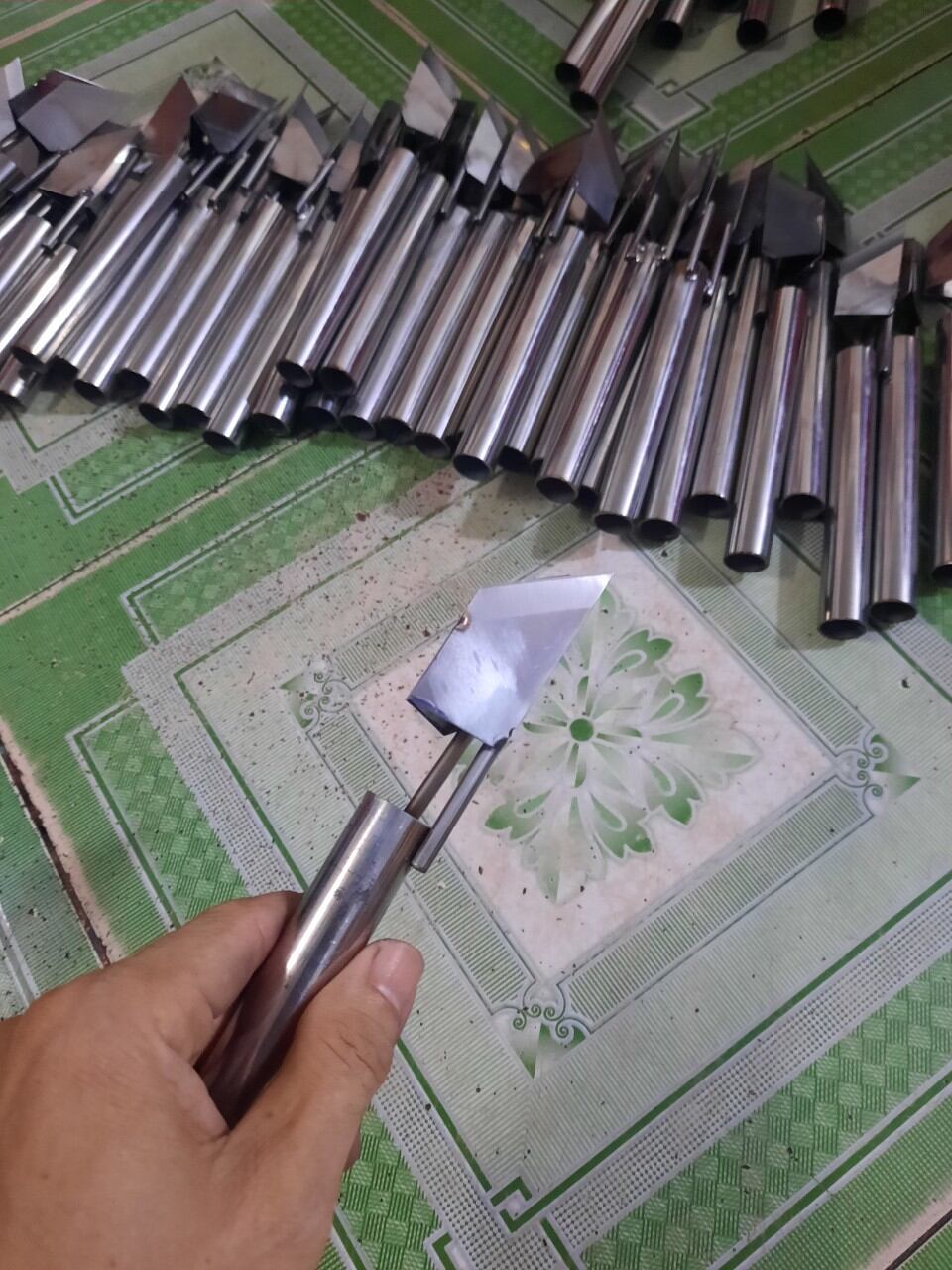 Dao gọt mắt dứa mối hàn inox