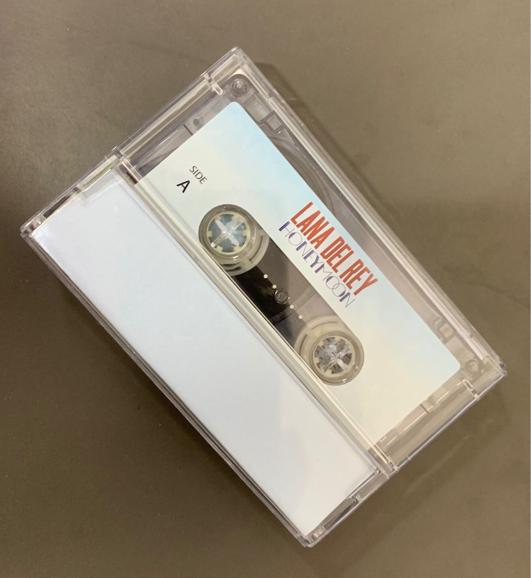 Băng cassette Honeymoon
