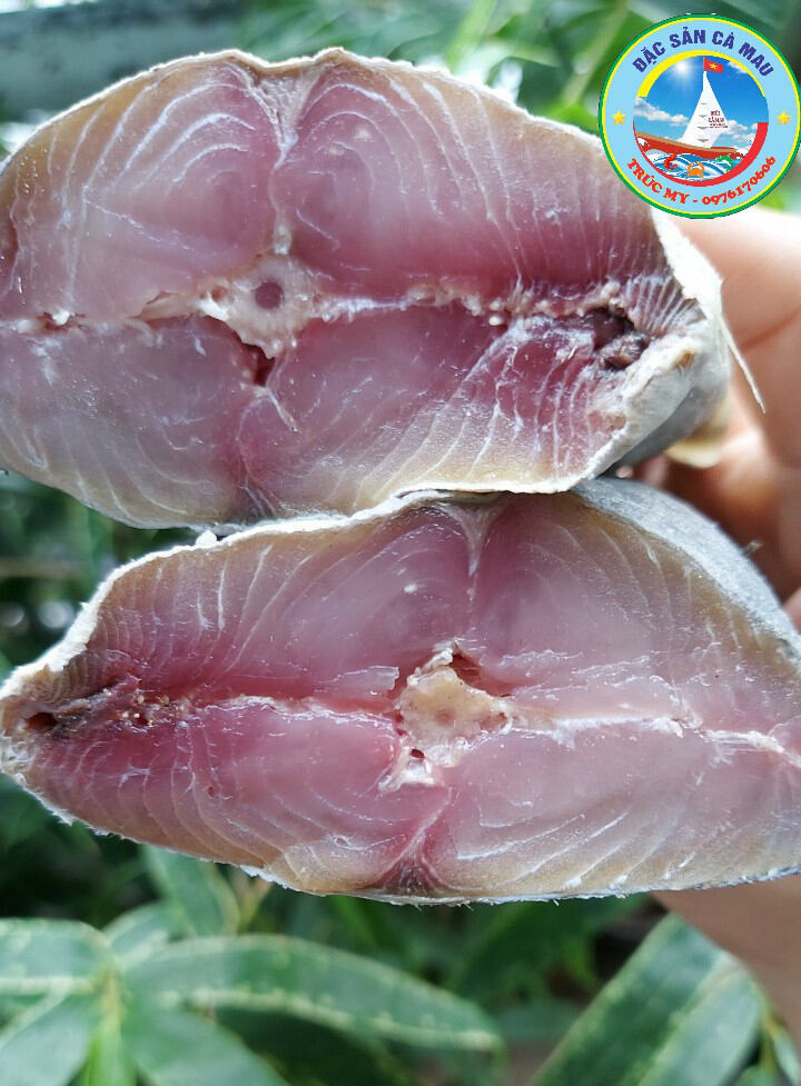 Cá thu muối dùi 120.000 đ nữa kg.