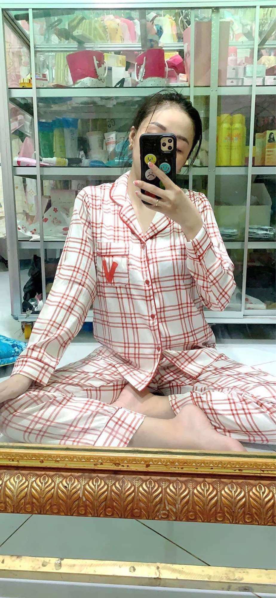 Đồ bộ Pijama giá rẻ tay dài quần dài lụa-lụa xước 40-60kg - Đồ bộ mặc nhà dể thương