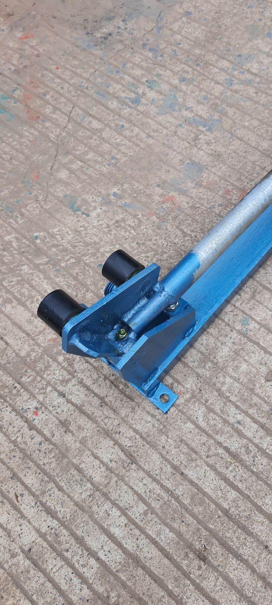 Bàn uốn sắt cây 10 đến 18