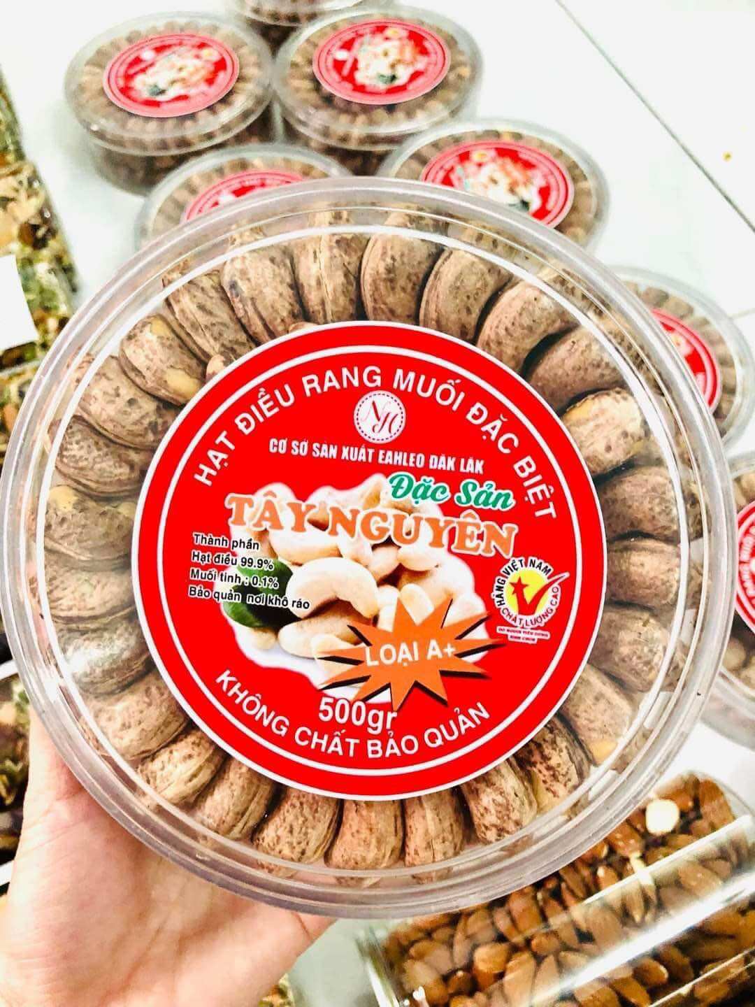 Hạt điều a cồ xếp hoa 500gr- hạt giòn béo- to đều