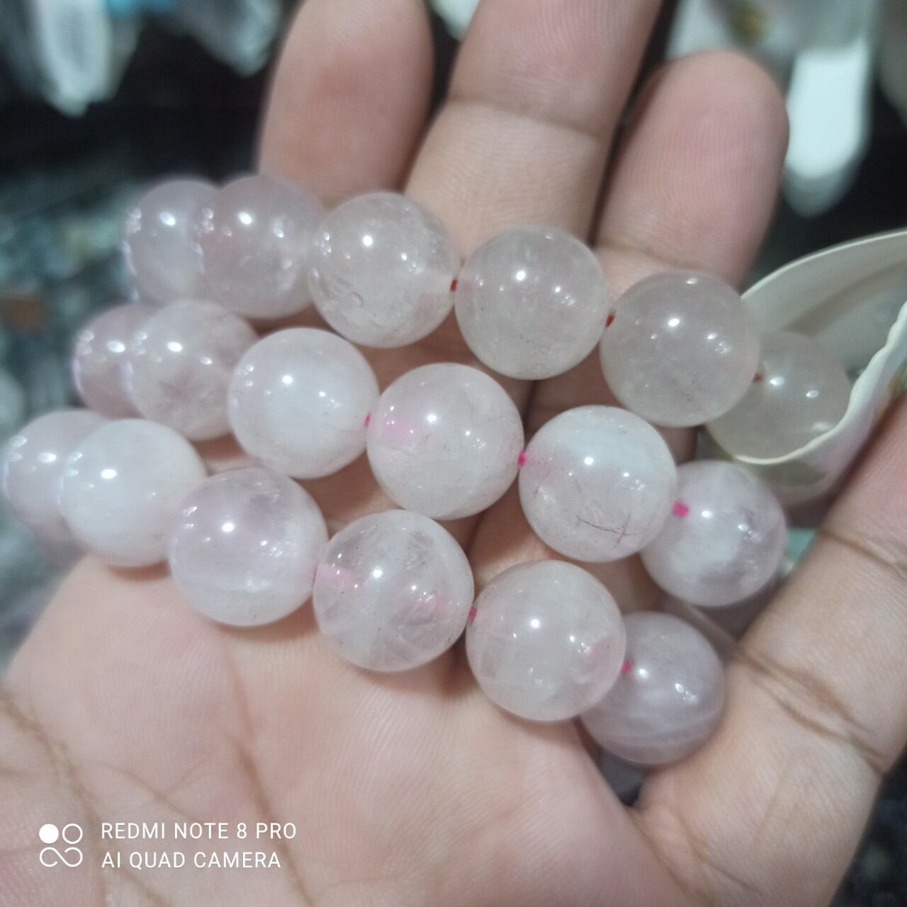 Vòng tay đá thạch anh hồng