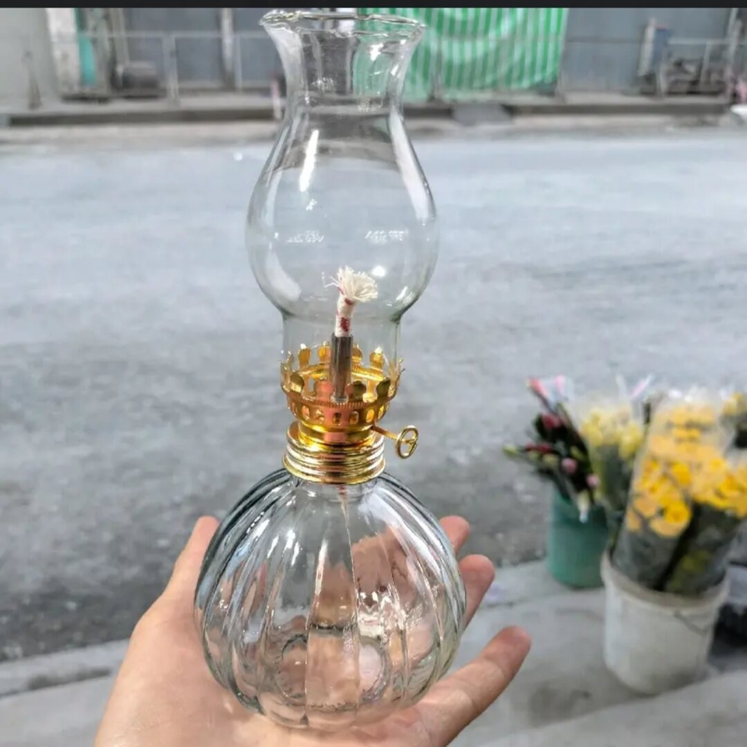 Đèn dầu thờ cúng