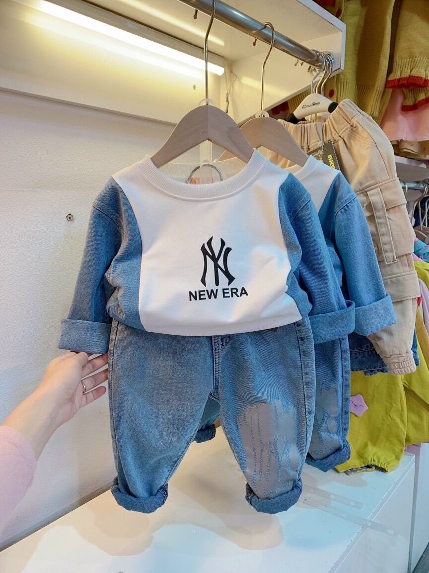 Bộ nỉ phối bò bé trai hoạ tiết N.Y