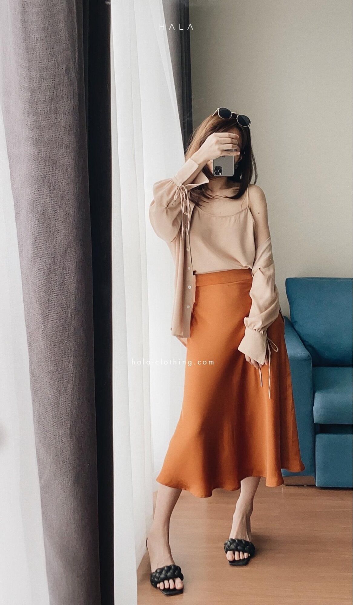 HALA Silky Top - Áo lụa sơ mi tay nơ