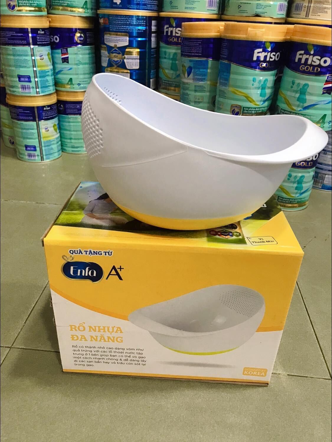 Rổ nhựa đa năng - quà từ enfa A+