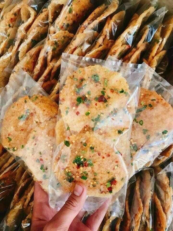 10 bịch cơm cháy mắm hành