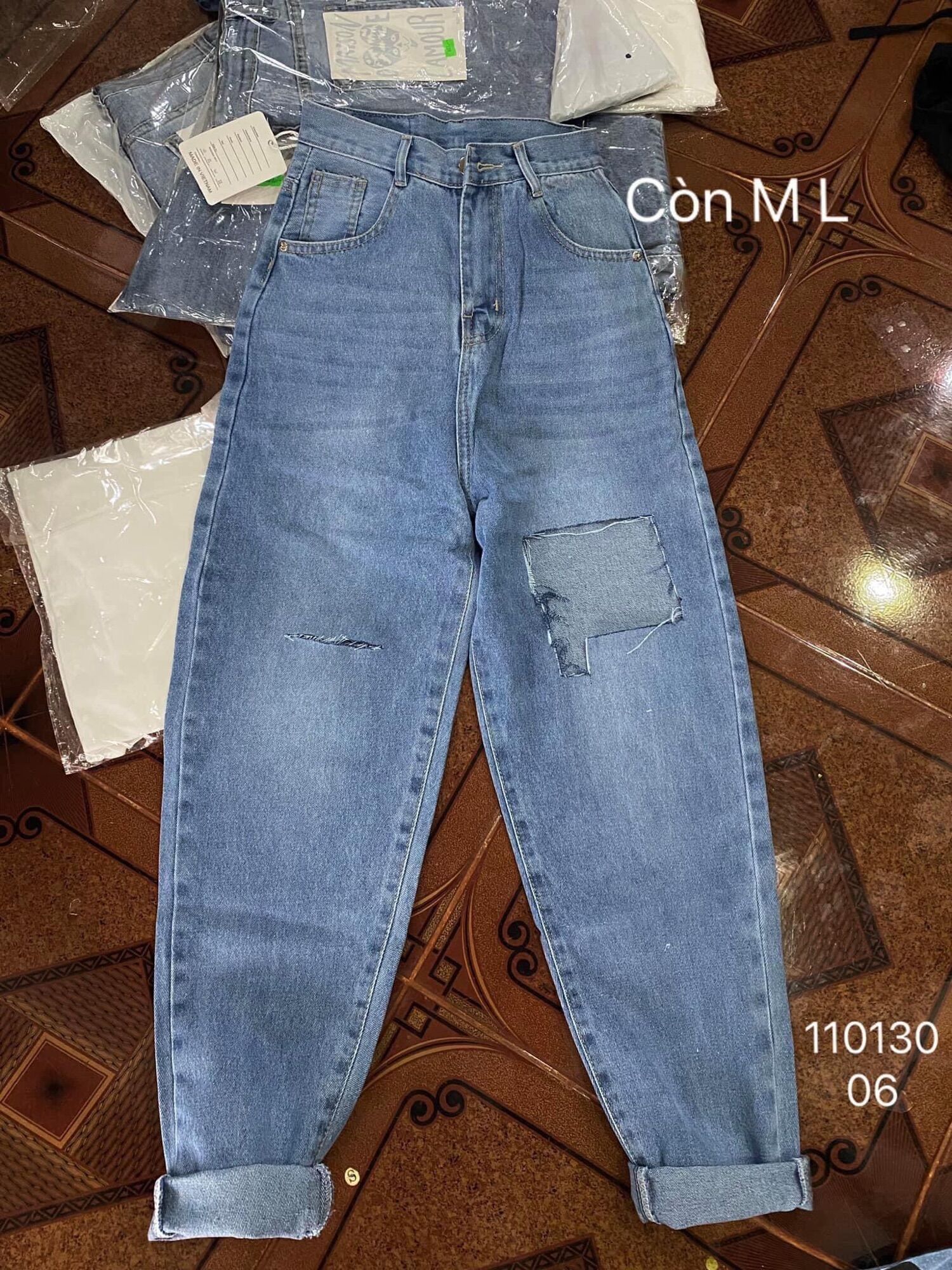 Baggy Jeans Lưng Cao Rách Ô
