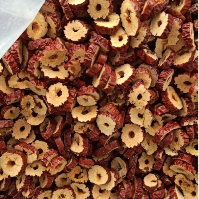 100g táo đỏ thái lát