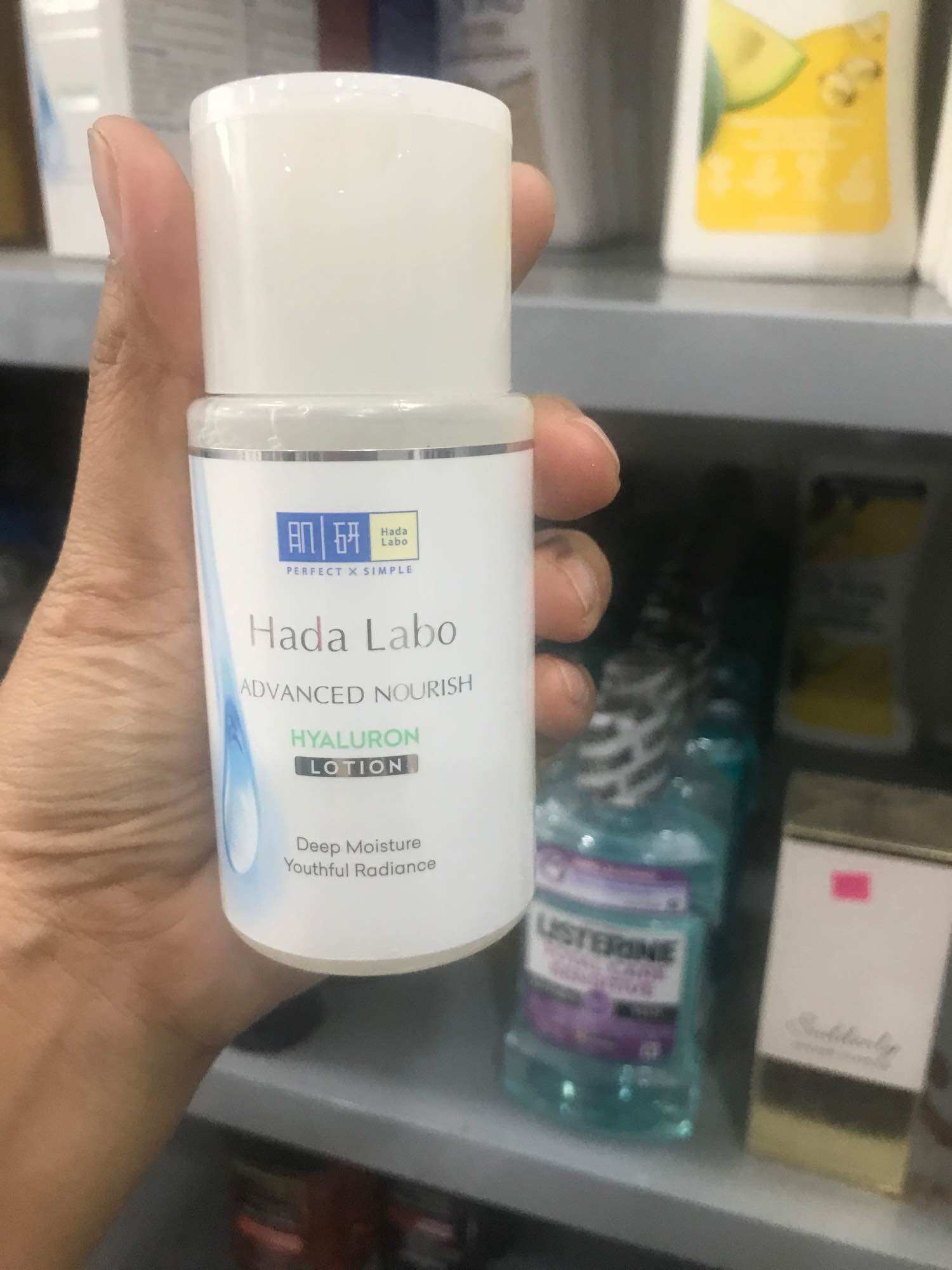 Dung dịch dưỡng ẩm căng da Hada Labo 170ml/100ml