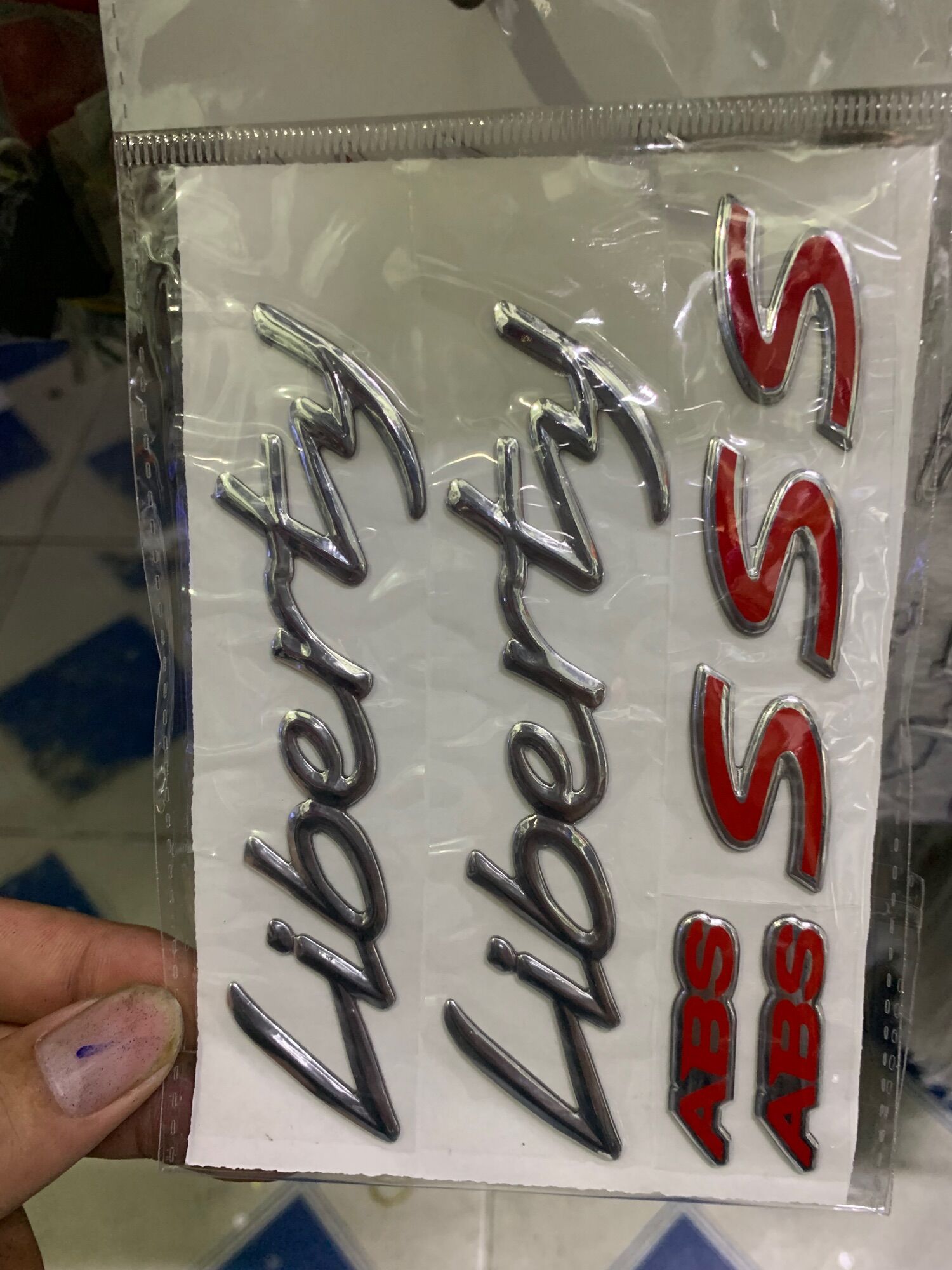 Tem chữ nổi liberty sss